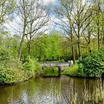 Hausrosengarten